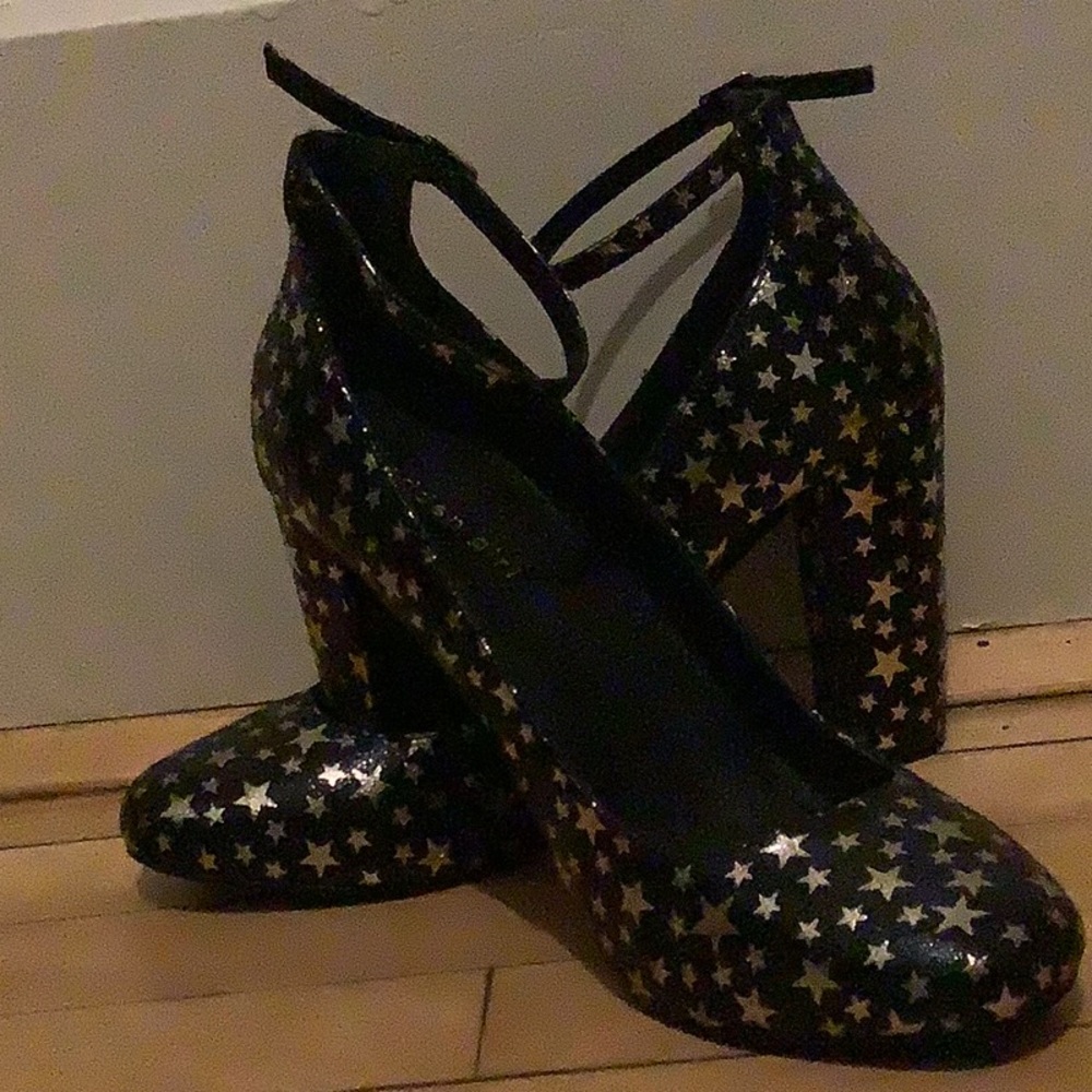 🍾 NWOT/B Madden Girl Prinnce Pumps Sz 11